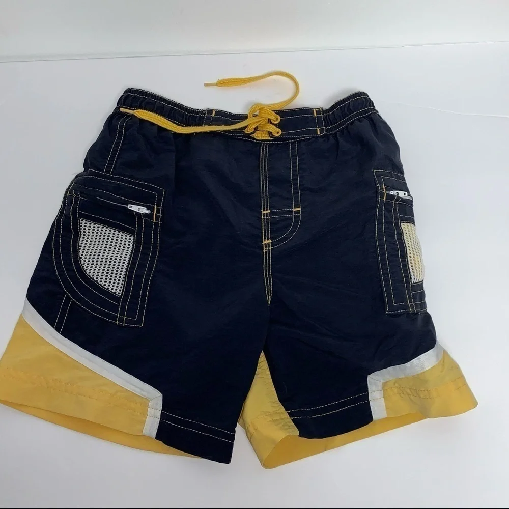 OLD NAVY Boys Size 4/5 & 5 Lot of 2 Boys' Swimwear Swim Trunks